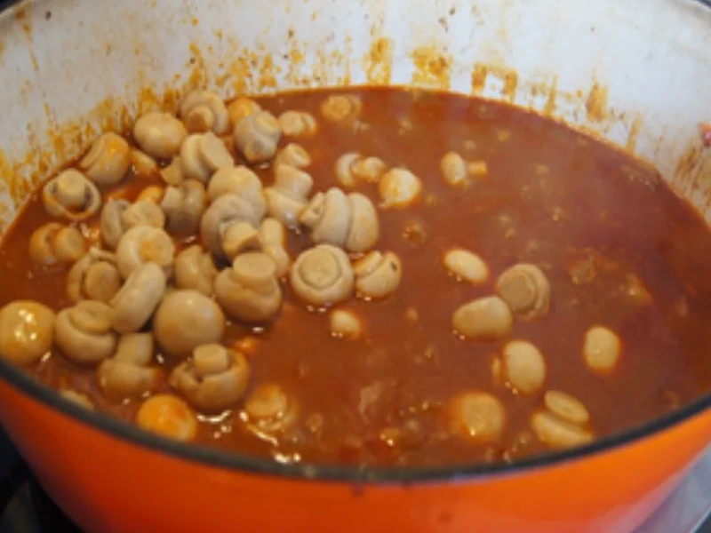 Rindergulasch mit Champignons - Rezept - Bild Nr. 21