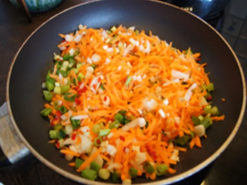 Gefüllte rote Paprikaschoten - Rezept - Bild Nr. 11