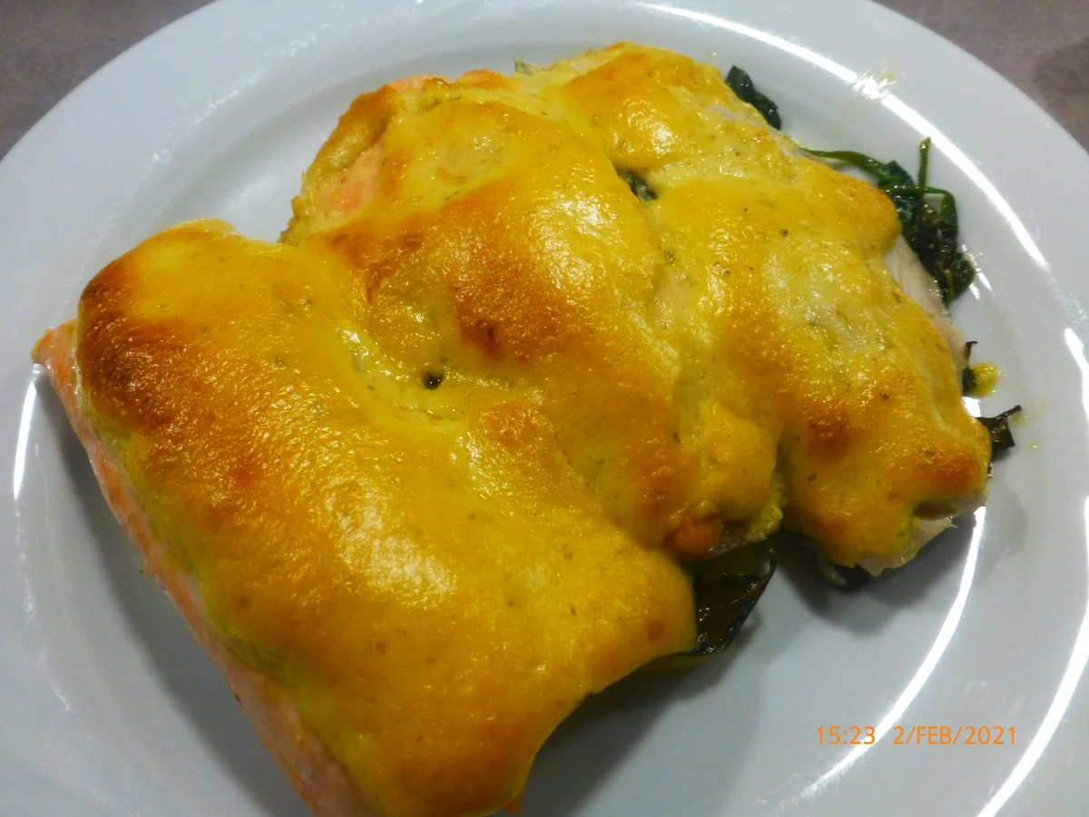 Auflauf von Kartoffeln, Spinat und Fischfilet mit Limetten - Hollandaise - Rezept - Bild Nr. 2