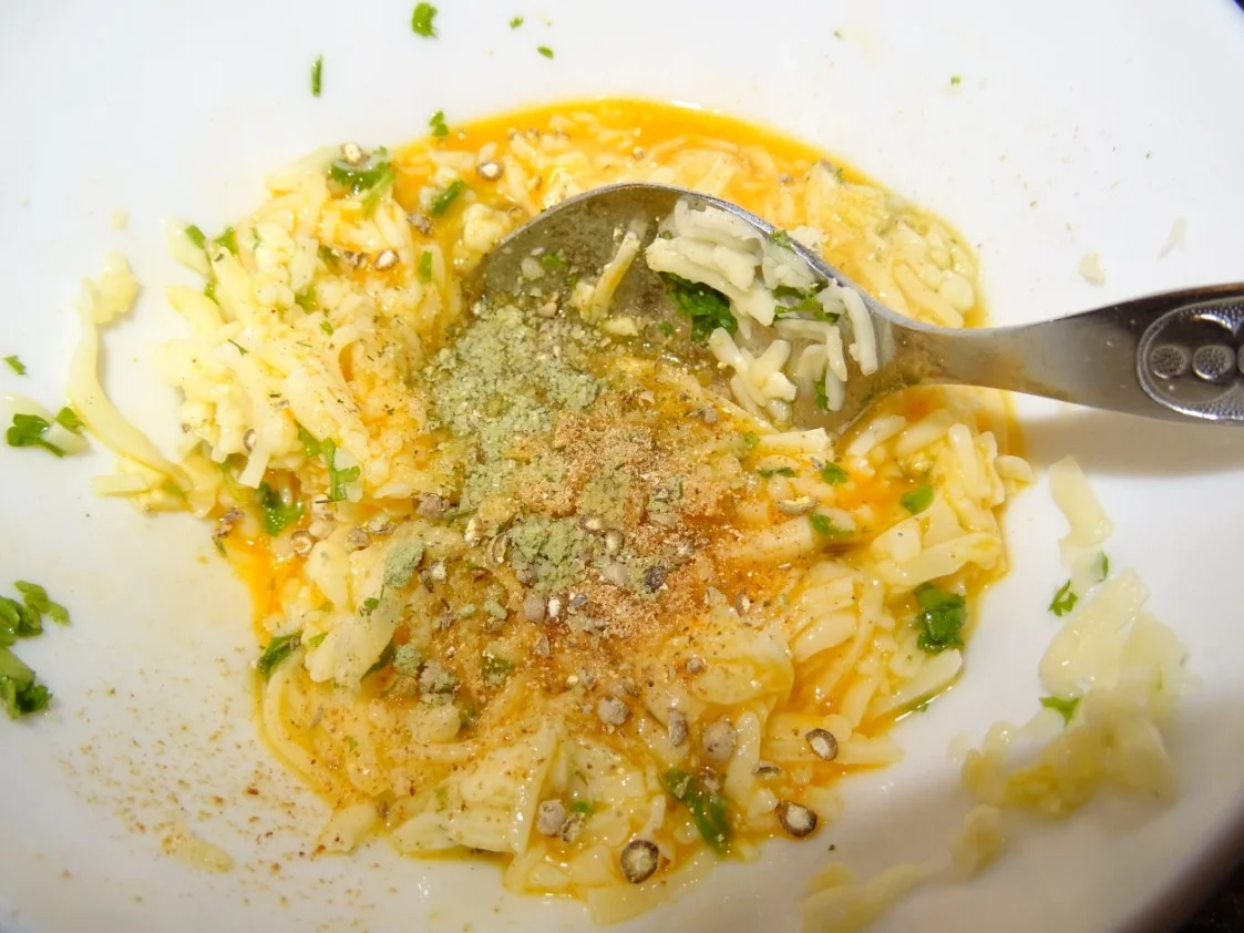 Allgäuer Käseschnitte mit Salat - Rezept - Bild Nr. 6