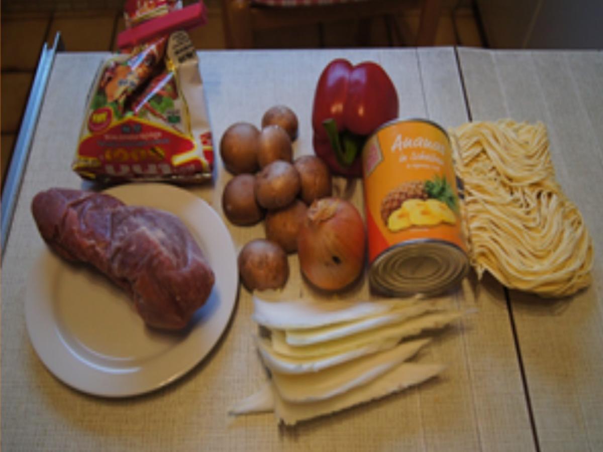 Ausgebackenes Schweinefilet mit Gemüse süß-sauer und Mie-Nudeln - Rezept - Bild Nr. 3