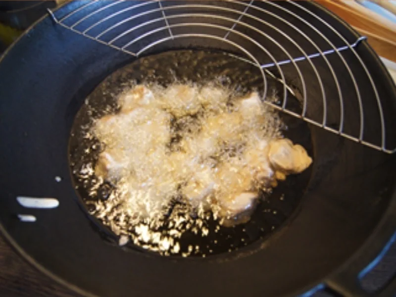 Ausgebackenes Schweinefilet mit Gemüse süß-sauer und Mie-Nudeln - Rezept - Bild Nr. 12