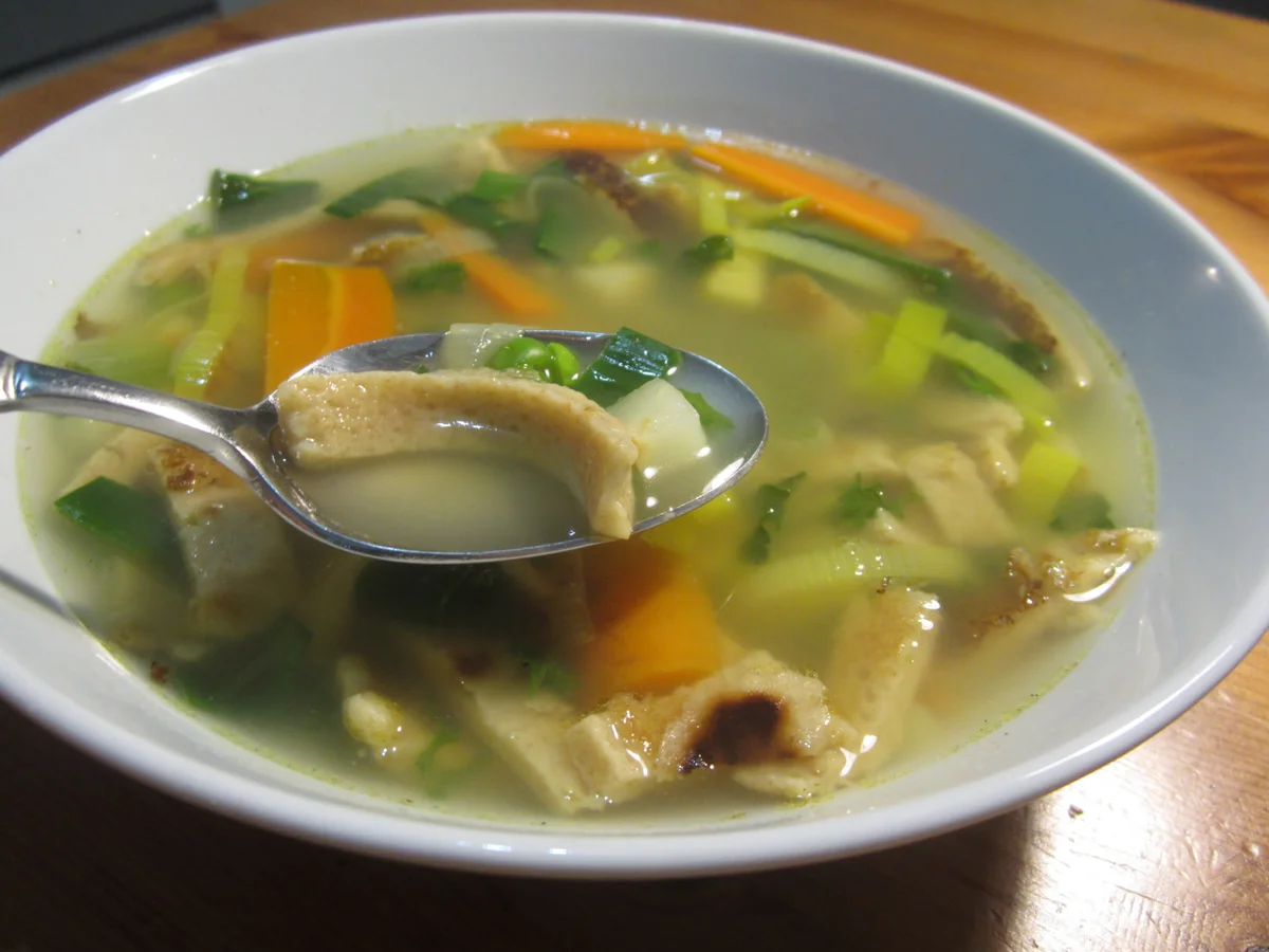 Pfannkuchensuppe - Rezept - Bild Nr. 2