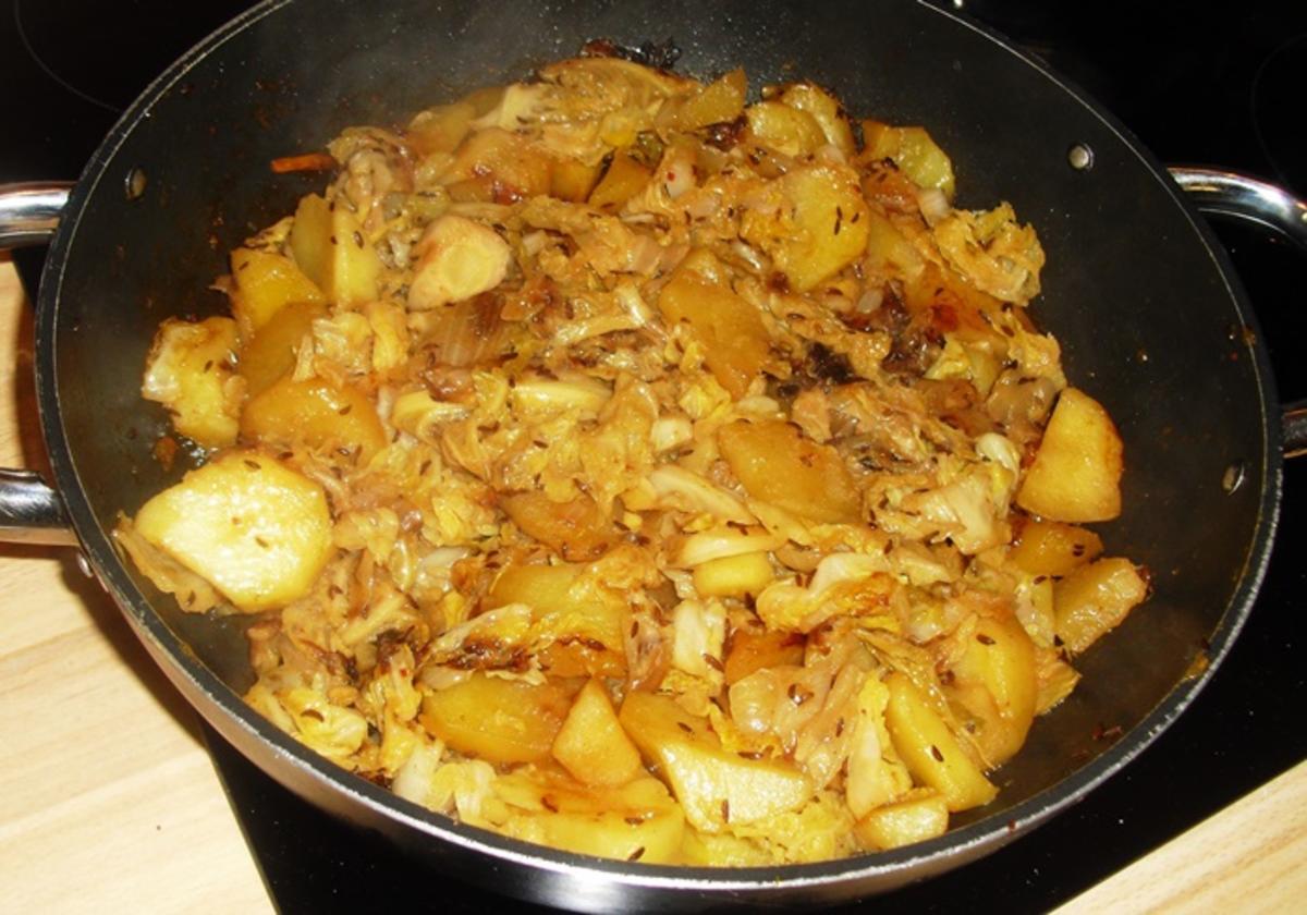 Kartoffel-Wirsingpfanne - Rezept - Bild Nr. 3