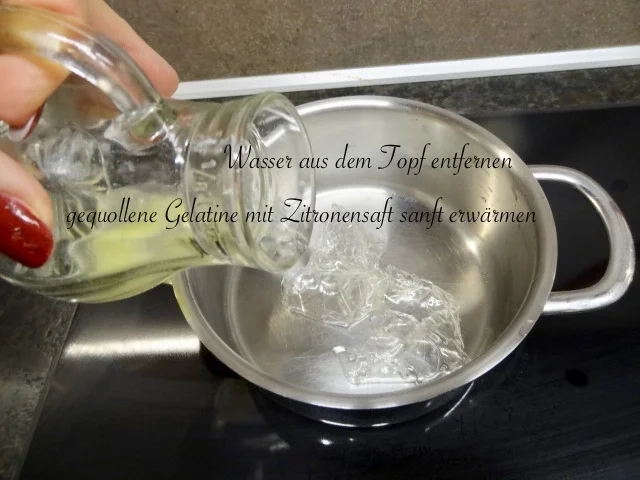 Rezept: Erdbeersahne Biskuit mit Schneehaube Bild Nr. 26 Erdbeersahne Biskuit mit Schneehaube - Rezept - Bild Nr. 26