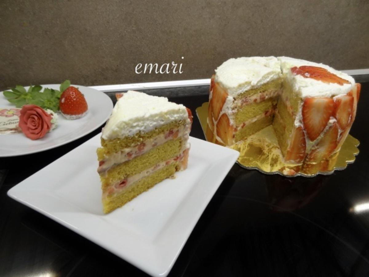 Erdbeersahne Torte  mit schnellem Puddingkuchenteig - Rezept - Bild Nr. 30