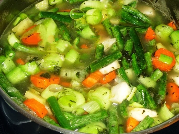 Gemüsebrühe für allerlei Gerichte - Rezept - Bild Nr. 2