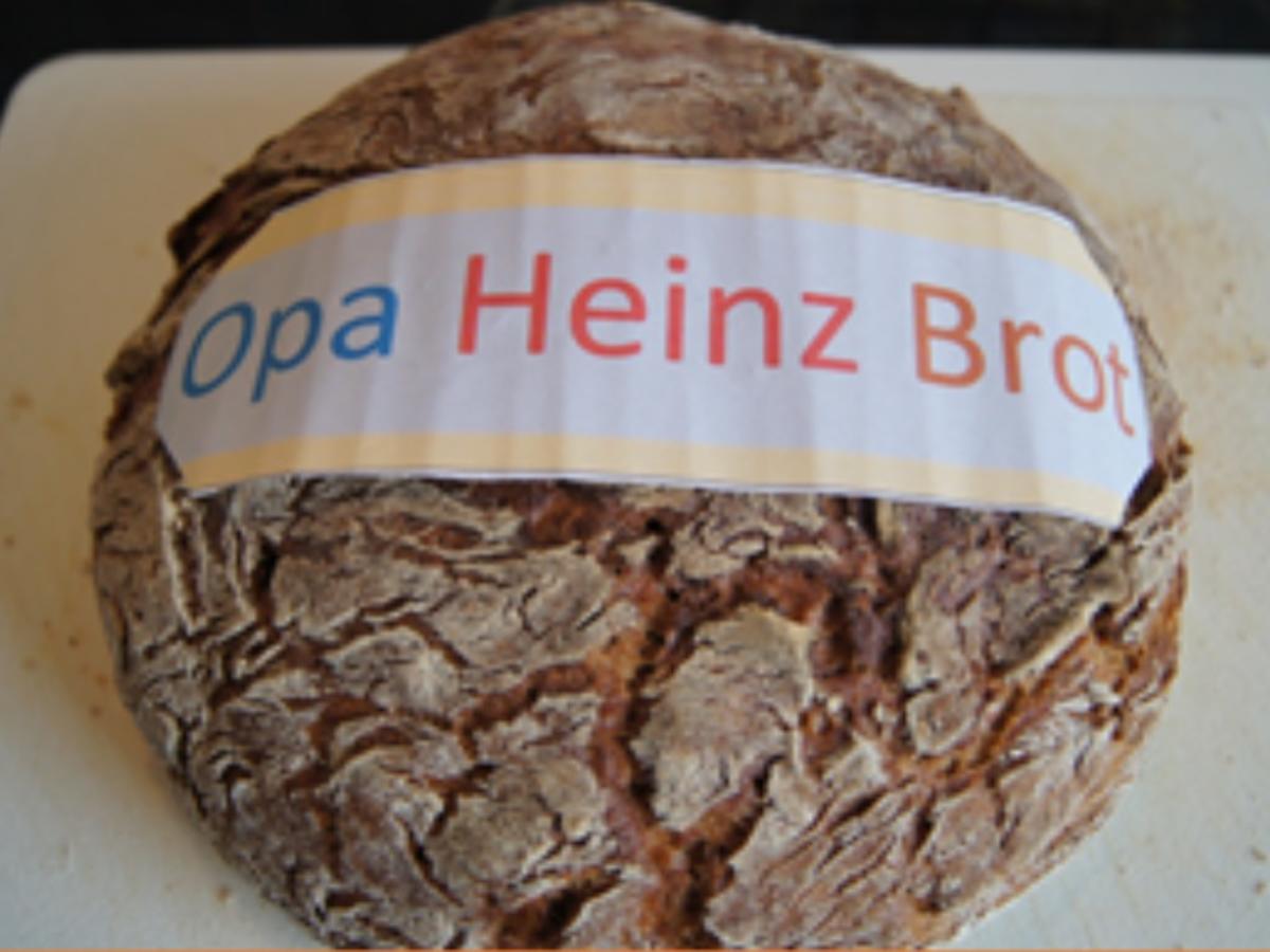 Gewürzbrot mit Cashewkernen nach Opa Heinz - Rezept - Bild Nr. 2