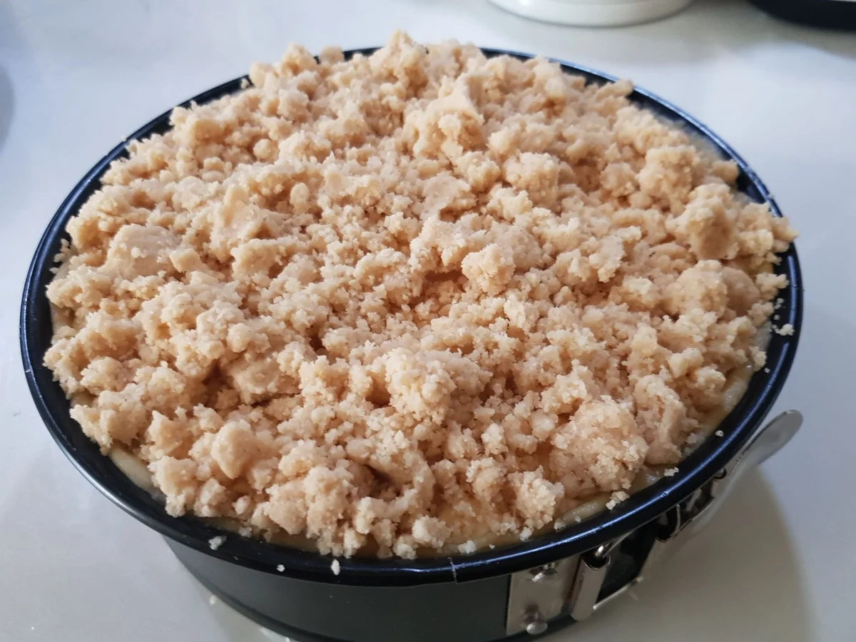 Käsekuchen mit Himbeeren und Streuseldecke - Rezept - Bild Nr. 4