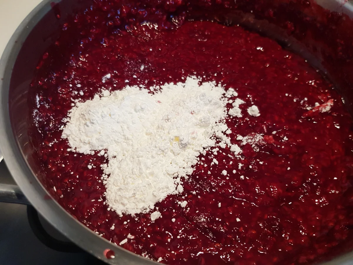 Käsekuchen mit Himbeeren und Streuseldecke - Rezept - Bild Nr. 8