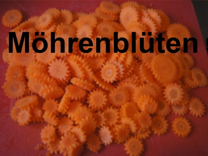 Rindfleischsuppe mit Möhrenblüten - Rezept - Bild Nr. 10