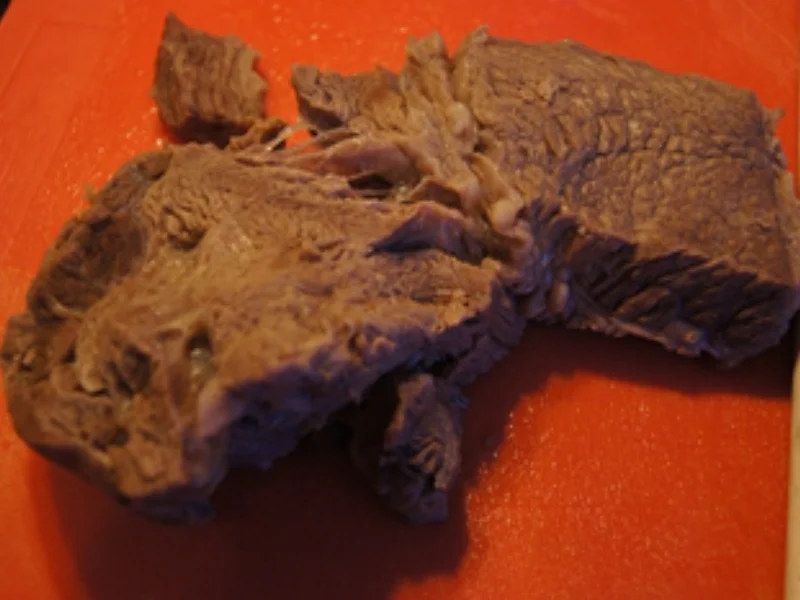 Rindfleischsuppe mit Möhrenblüten - Rezept - Bild Nr. 13