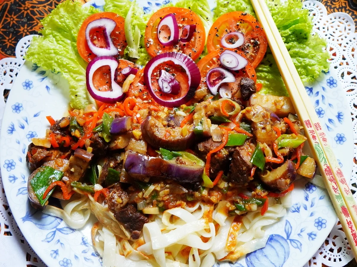 Geschmorte Auberginen à la Ching Palace - Rezept - Bild Nr. 2
