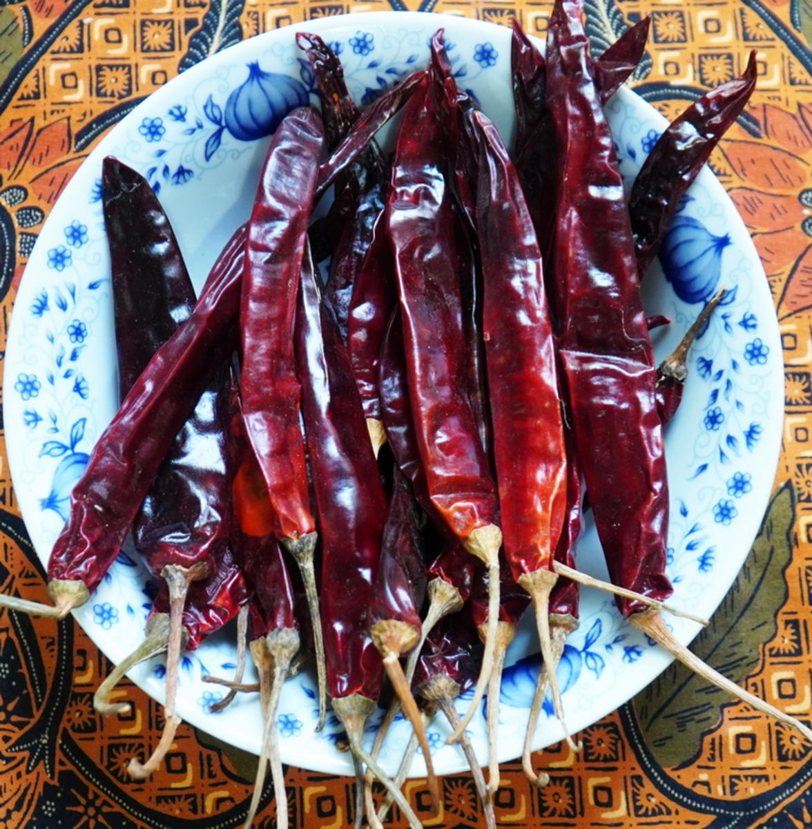 Rote Peperonipaste mit Knoblauch ala "Szechuan" - Rezept - Bild Nr. 3