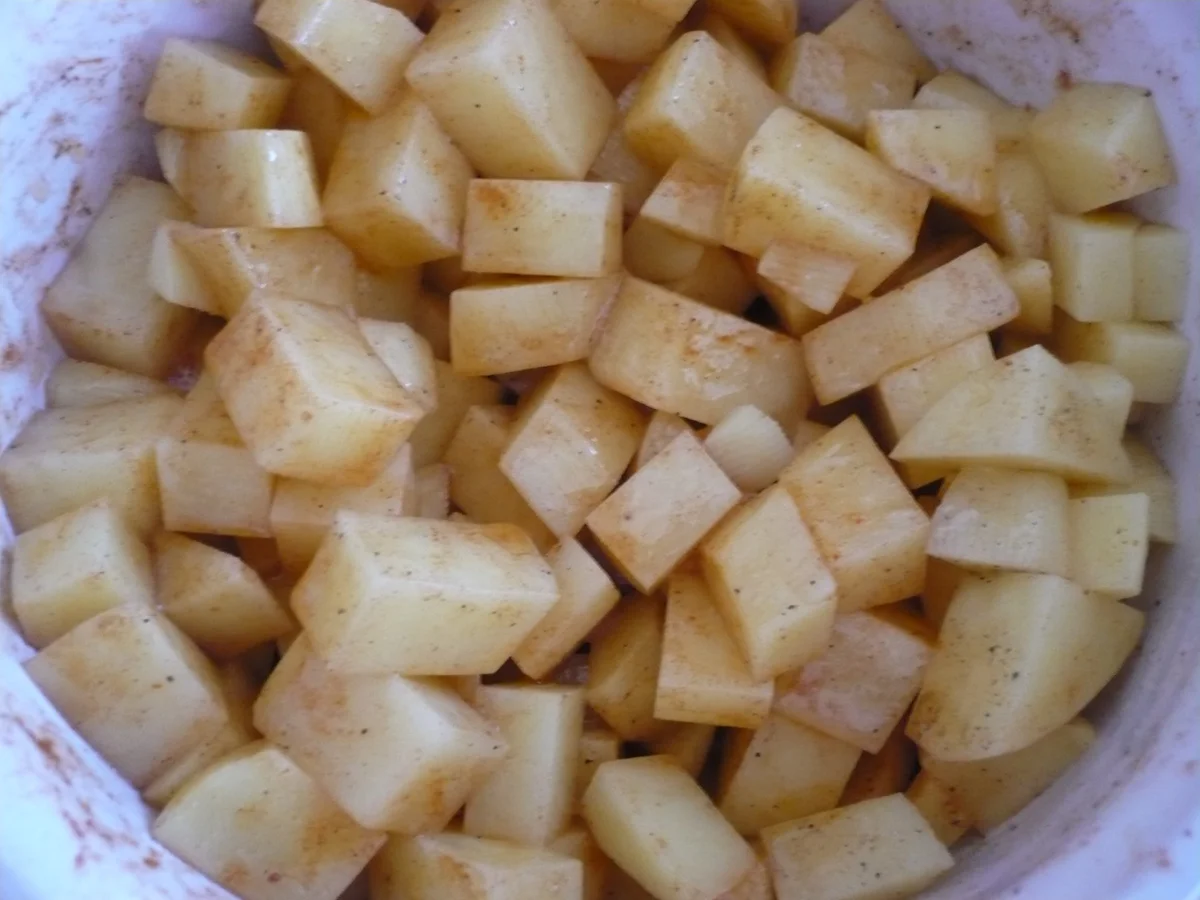 Röstkartoffelsalat mit Paprikadressing - Rezept - Bild Nr. 3