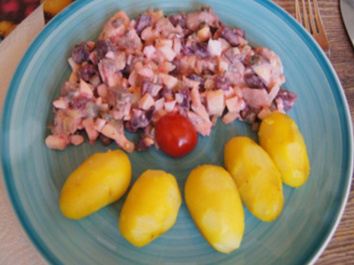 Matjes-Salat mit Baby-Pellkartoffeln - Rezept - Bild Nr. 2