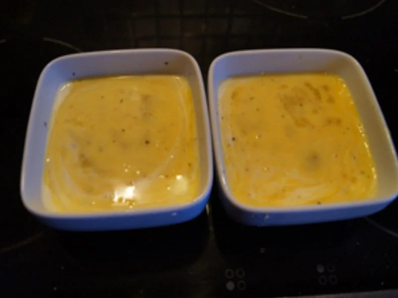 Rührei mit Eismeergarnelen auf Bauernbutterbrot - Rezept - Bild Nr. 6