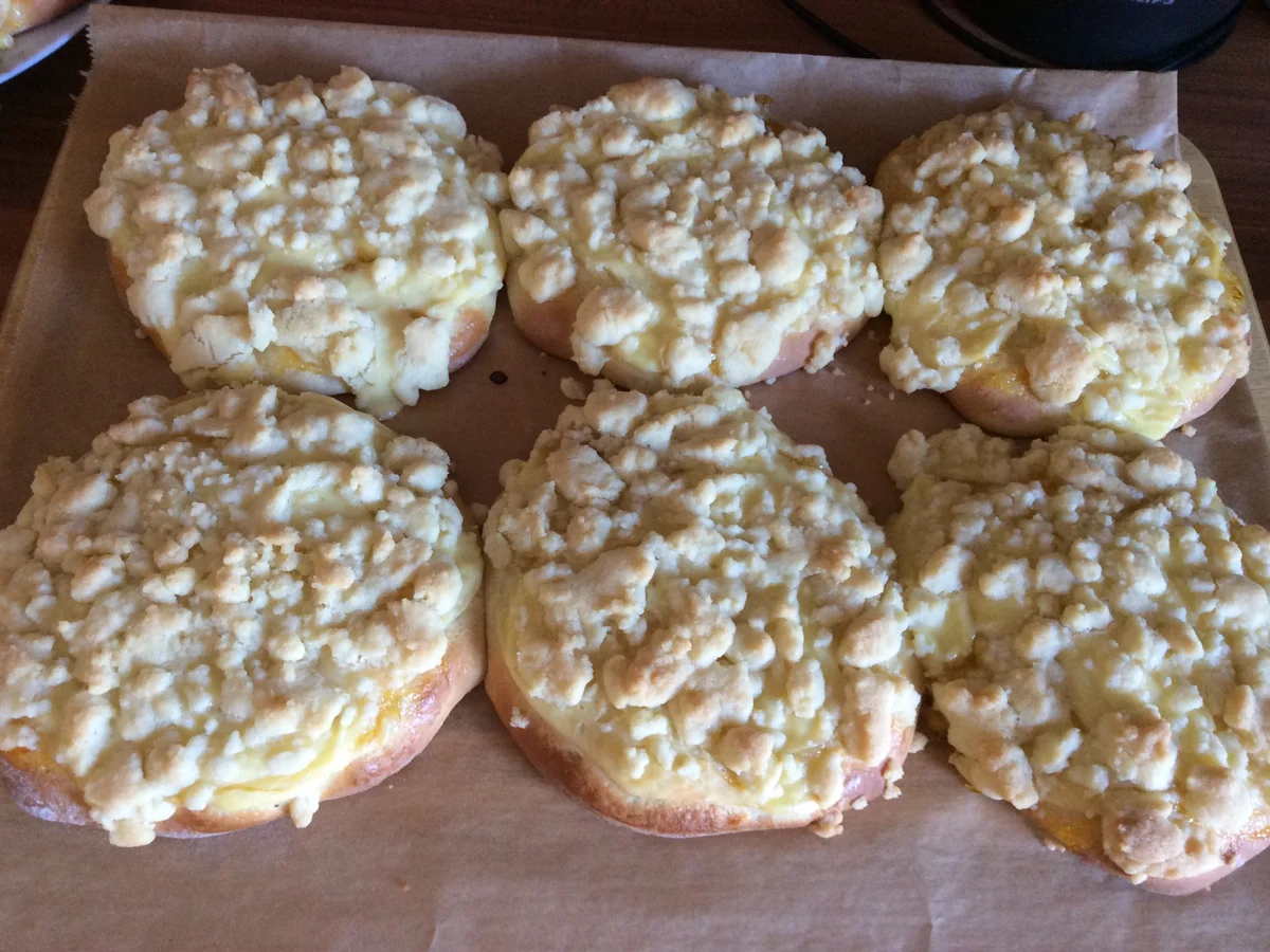 Rezept: Streuselschnecken Bild Nr. 6 Streuselschnecken - Rezept - Bild Nr. 6