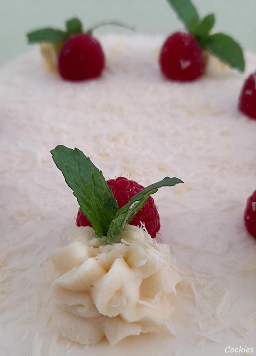 Himbeer - Käsesahne - Torte mit weißer Schokolade - Rezept - Bild Nr. 9