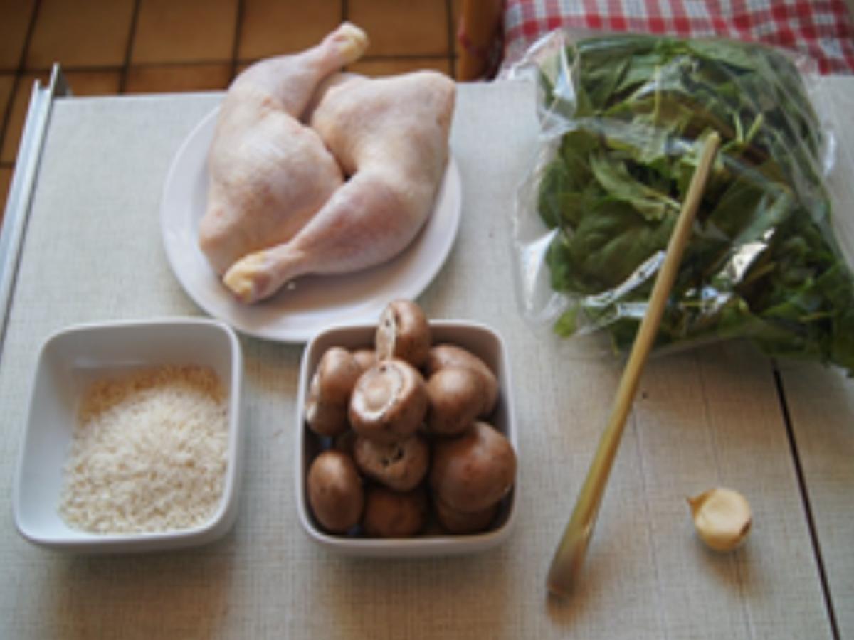Hähnchenschenkel mit Champignons, Spinat und Curryreis - Rezept - Bild Nr. 3