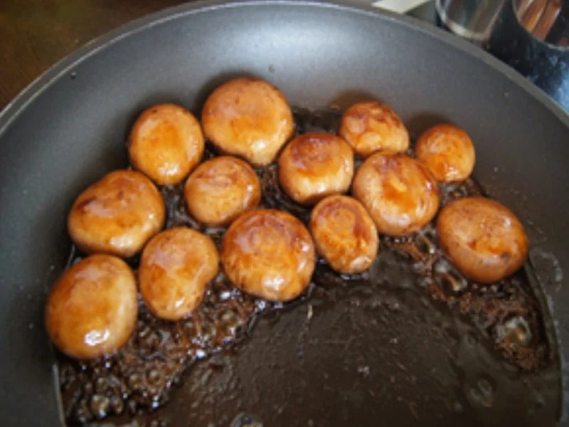 Hähnchenschenkel mit Champignons, Spinat und Curryreis - Rezept - Bild Nr. 9