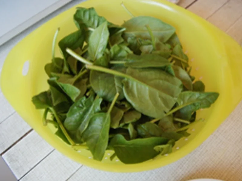 Hähnchenschenkel mit Champignons, Spinat und Curryreis - Rezept - Bild Nr. 10