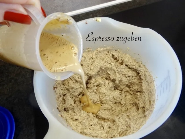 Kaffee Creme Torte - Rezept - Bild Nr. 6