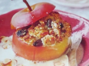 Bratapfel mit Walnussfuellung - Rezept