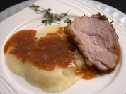 Thüringer Klöße halb & halb mit Duroc-Krustenbraten und Selleriesalat - Rezept - Bild Nr. 2