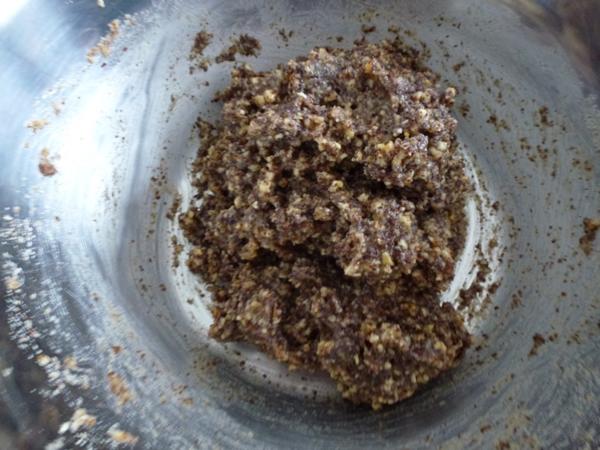 Haselnuss-Mohn-Rolle - Rezept mit Bild - kochbar.de