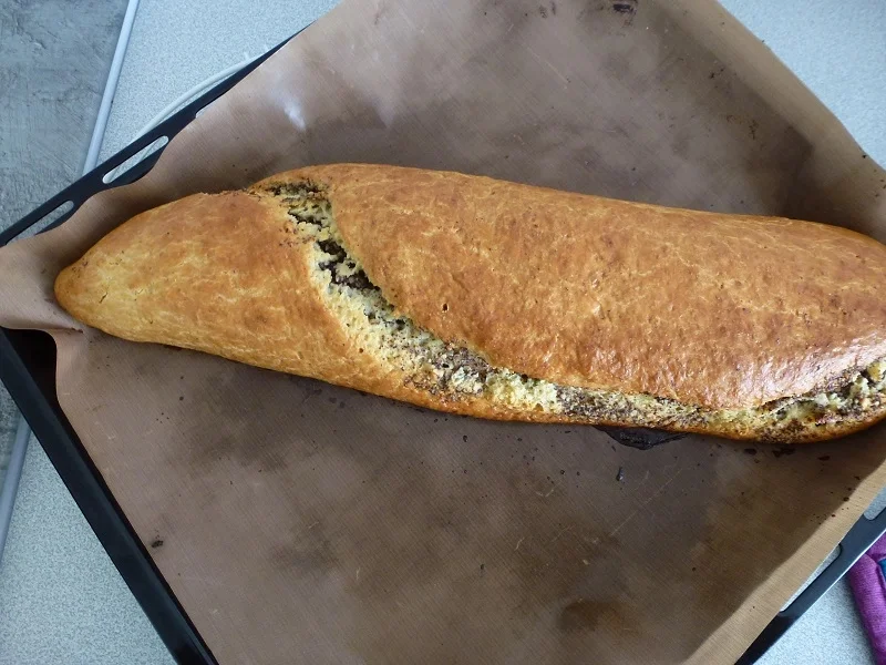 Haselnuss-Mohn-Rolle - Rezept - Bild Nr. 10