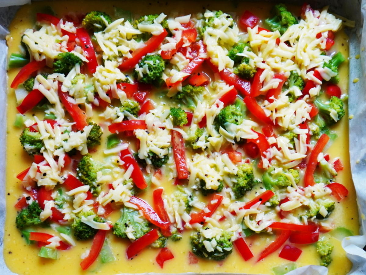 Quiche mit Schinken, Broccoli und Paprika - Rezept - Bild Nr. 4