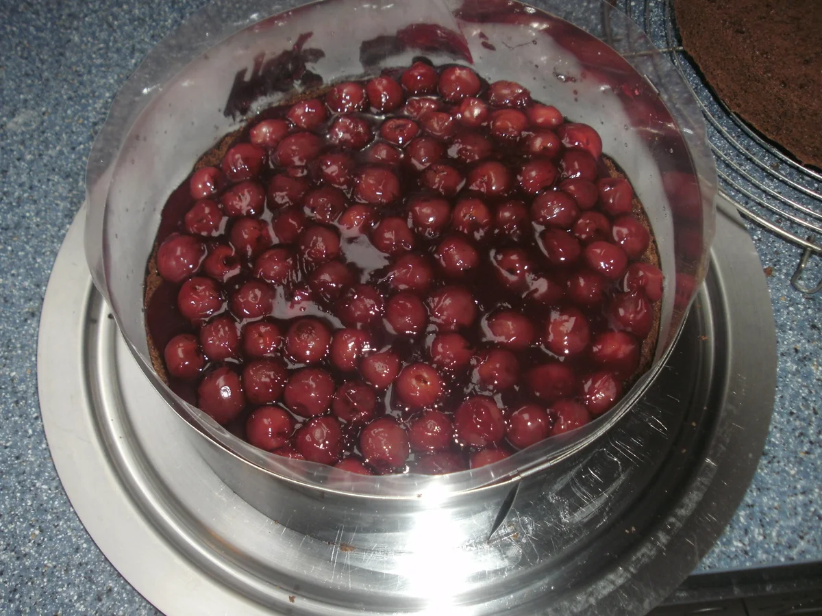 Schwarzwälder Kirschtorte - Rezept - Bild Nr. 7