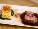 Kalbsfilet mit Kartoffel-Tortilla und Blattspinat - Rezept - Bild Nr. 2
