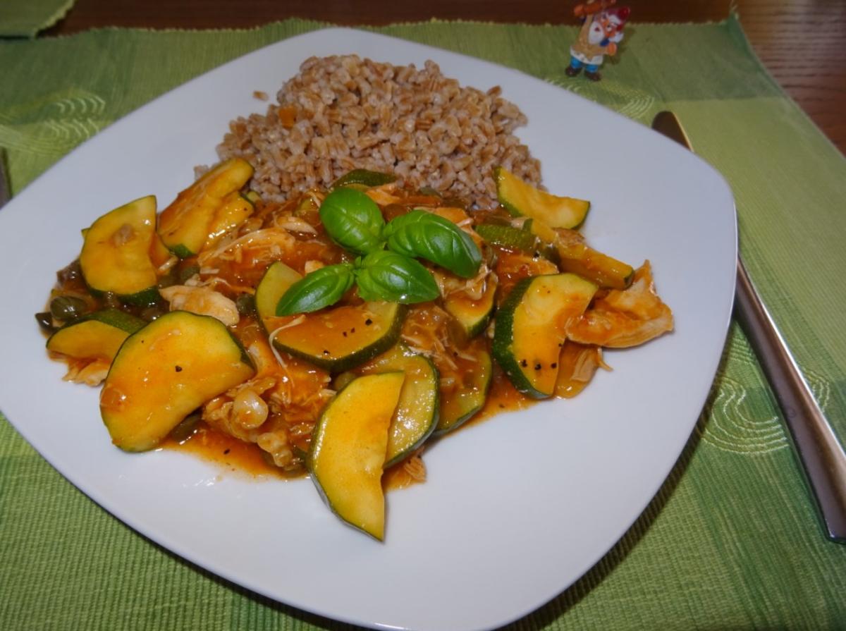Zucchini-Hähnchen-Ragout - Rezept mit Bild - kochbar.de