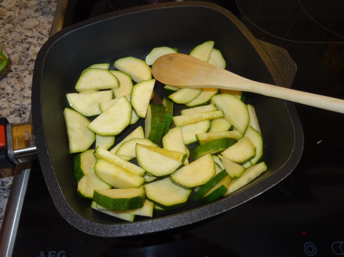 Zucchini-Hähnchen-Ragout - Rezept - Bild Nr. 4