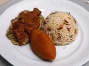 Hünkar Begendi mit Pilav, dazu Icli Köfte und Göggi usulü renkli Salata - Rezept - Bild Nr. 2