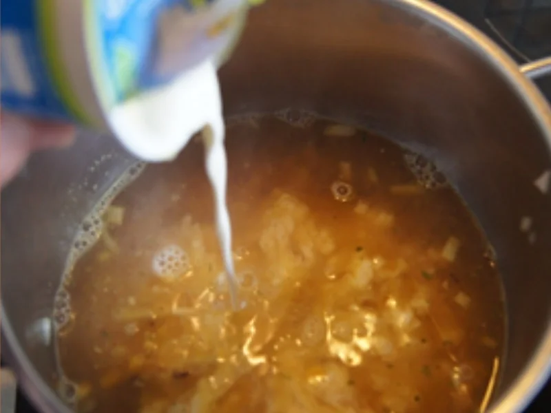 Rezept: Sonnenmaissuppe mit Nürnberger Rostbratwürstchen Bild Nr. 5 Sonnenmaissuppe mit Nürnberger Rostbratwürstchen - Rezept - Bild Nr. 5