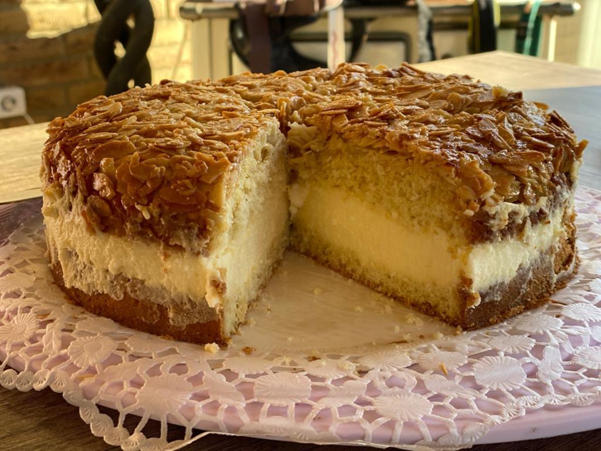 Bienenstich Quark Öl Teig - einfach - von Molly1702 Bienenstich Quark Öl Teig - einfach - von Molly1702