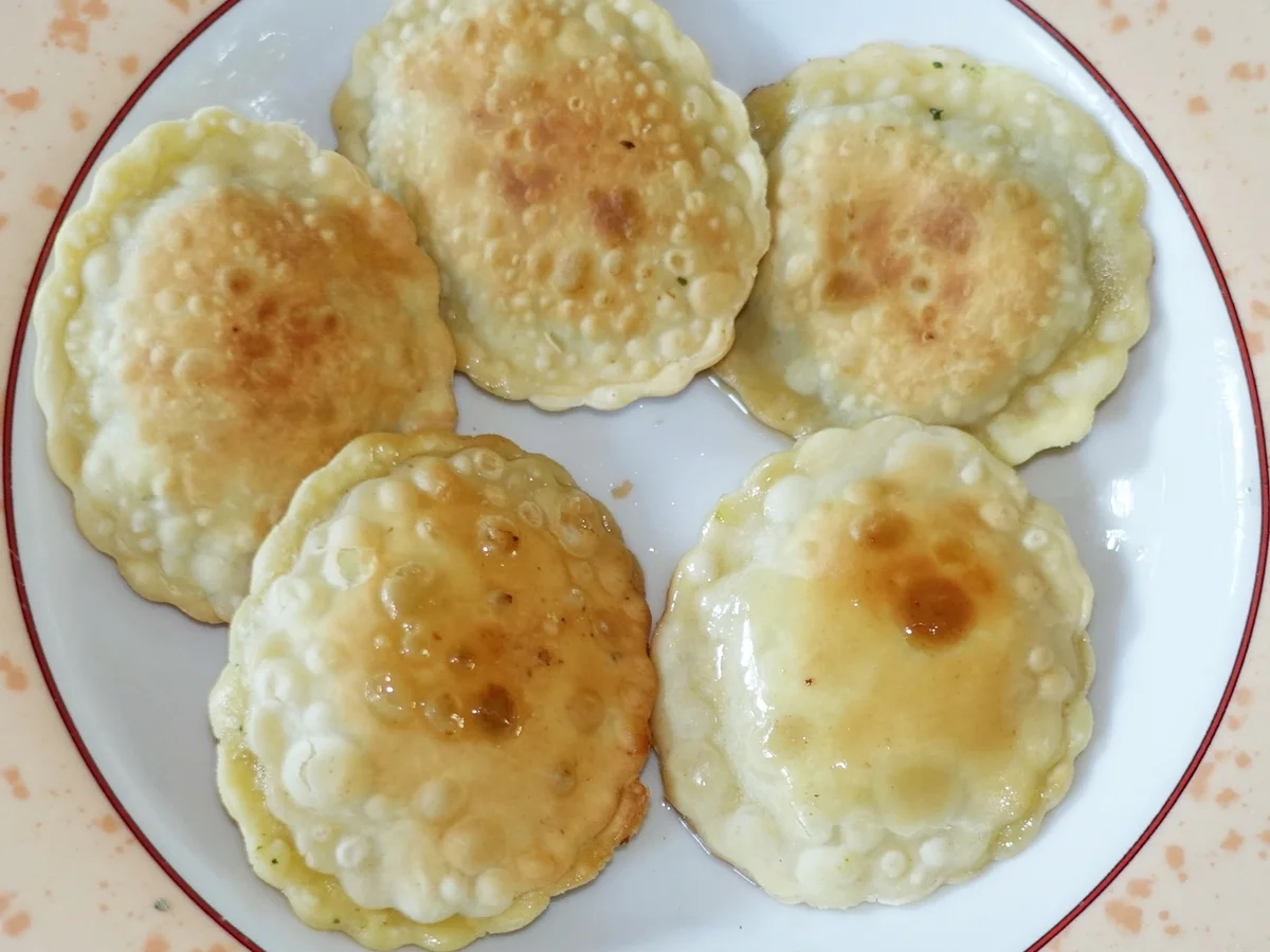 Ravioli mit Hühnerfleisch- und Gemüsefüllung – Ravoli di pollo - Rezept - Bild Nr. 2