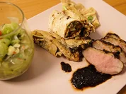 Rezept: Rosarote Ente „Peking Style“ liebt Gurkensalat Bild Nr. 2 Rosarote Ente „Peking Style“ liebt Gurkensalat - Rezept - Bild Nr. 2