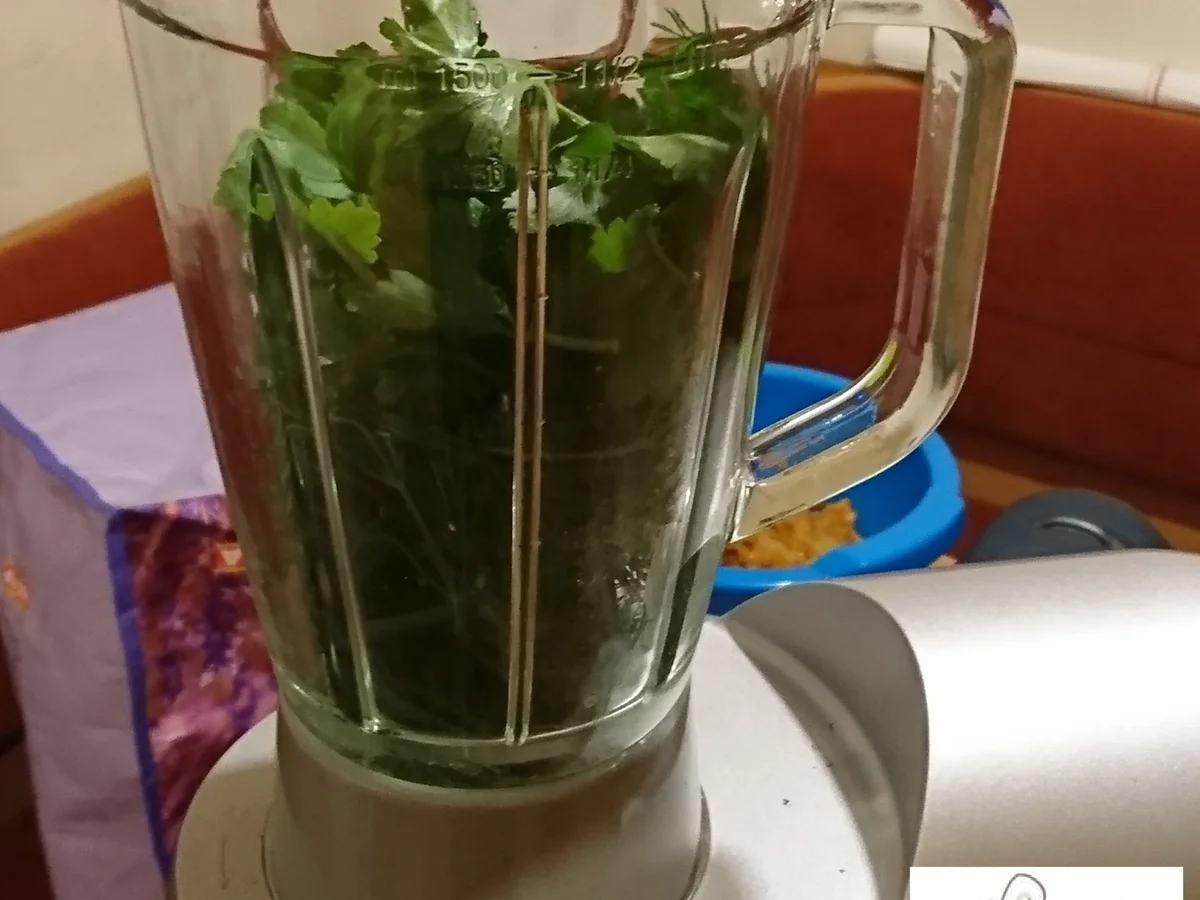 Pelmeni (russische Maultaschen) in Töpfen klassisch. - Rezept - Bild Nr. 13547