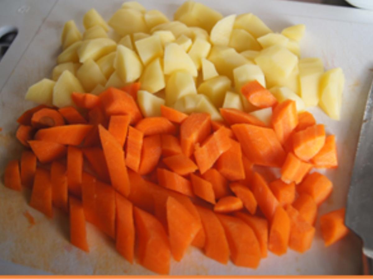 Seelachsfilet mit Rote-Bete-Salat und Möhren-Kartoffel-Stampf - Rezept - Bild Nr. 9