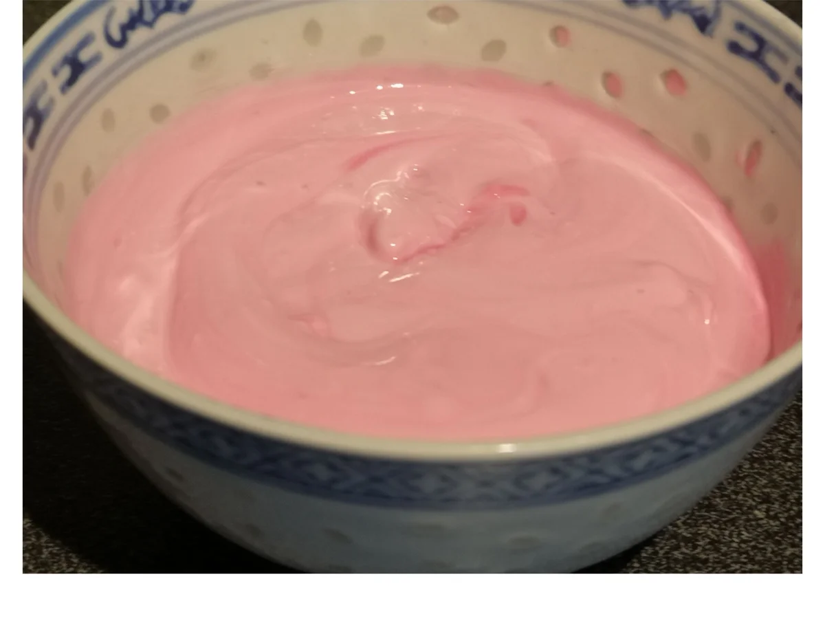 Rezept: BiNe` S ROTE BETE TASSENKUCHEN Bild Nr. 4 BiNe` S ROTE BETE TASSENKUCHEN - Rezept - Bild Nr. 4