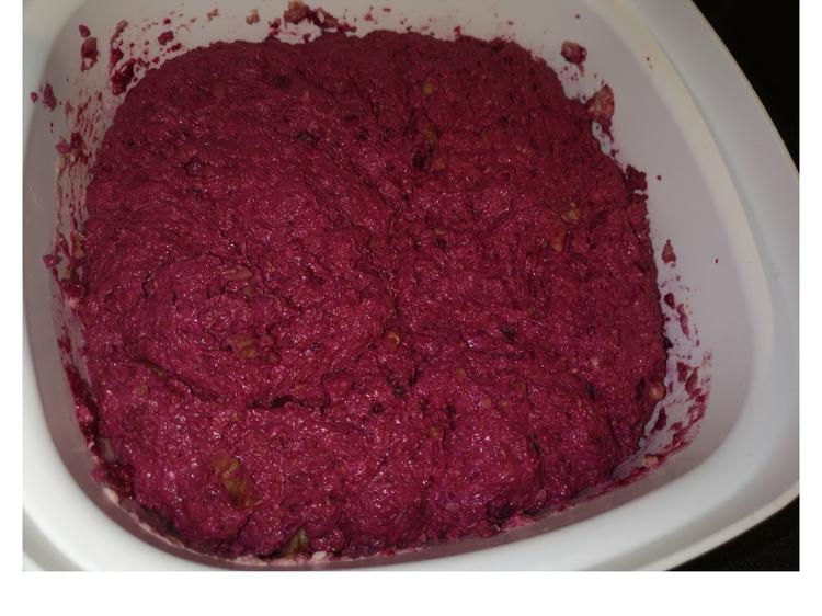 BiNe` S ROTE BETE WALNUßBROT - schnell &amp; einfach - von Bine13100