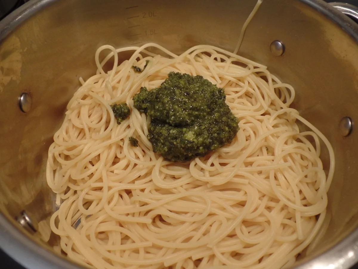 Koriander-Pesto - Rezept - Bild Nr. 13552