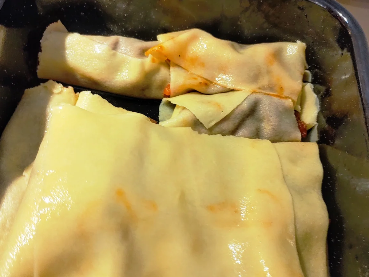 Rezept: Canneloni mit Sauce Bolognese und Ricotta Bild Nr. 11 Canneloni mit Sauce Bolognese und Ricotta - Rezept - Bild Nr. 11