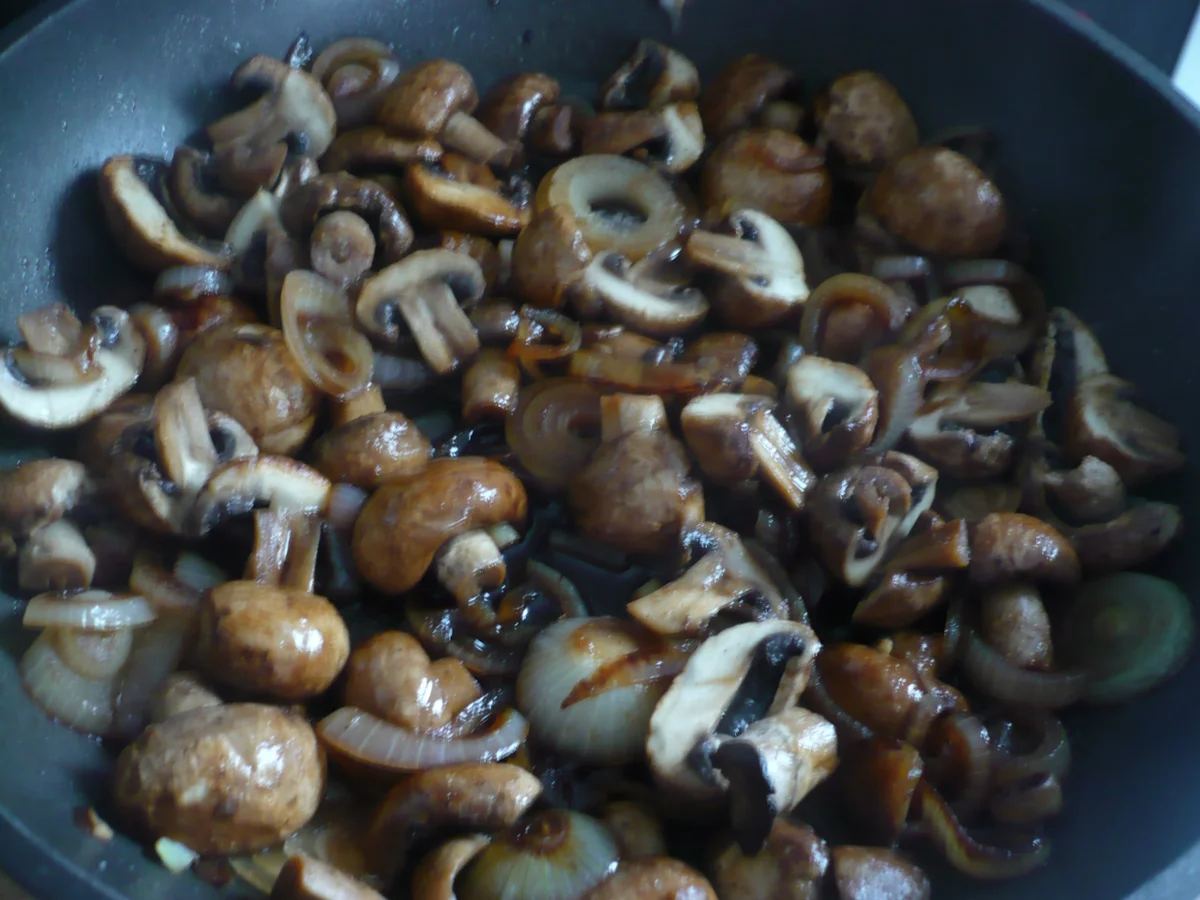 Rezept: Saftige Putenkeule auf Gemüse Bild Nr. 6 Saftige Putenkeule auf Gemüse - Rezept - Bild Nr. 6