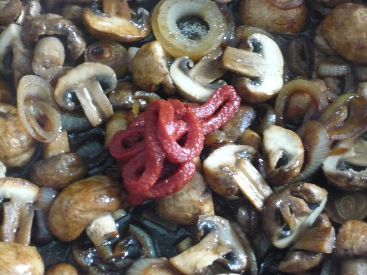 Rezept: Saftige Putenkeule auf Gemüse Bild Nr. 7 Saftige Putenkeule auf Gemüse - Rezept - Bild Nr. 7