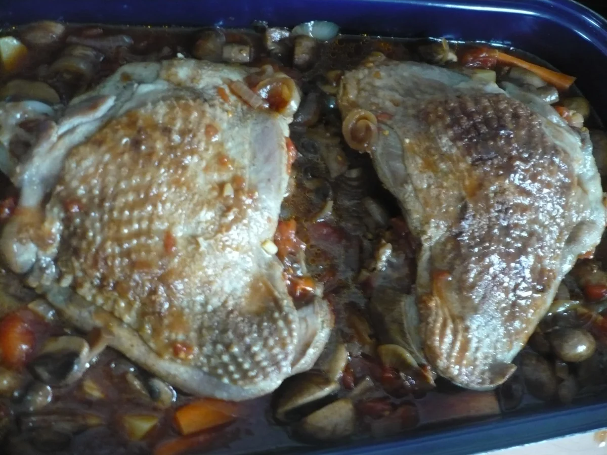 Rezept: Saftige Putenkeule auf Gemüse Bild Nr. 13 Saftige Putenkeule auf Gemüse - Rezept - Bild Nr. 13